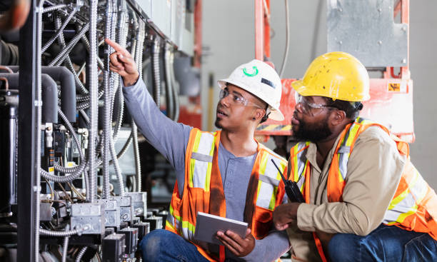 Best Affordable Emergency Electrician  in Marion, MS